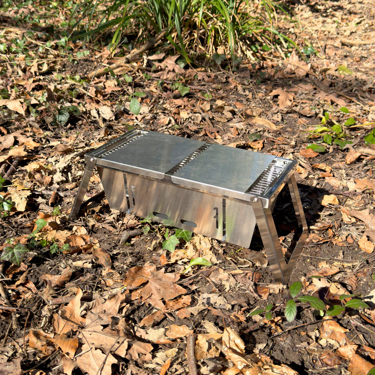 OUTBAK Expedition™ Folding BBQ *LIMITED OFFER*