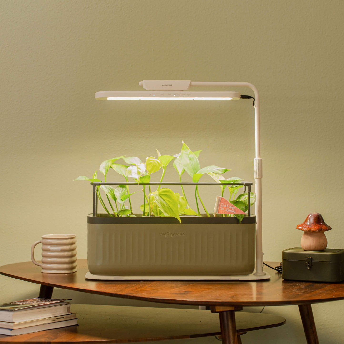 The Vego Grow Light Stand